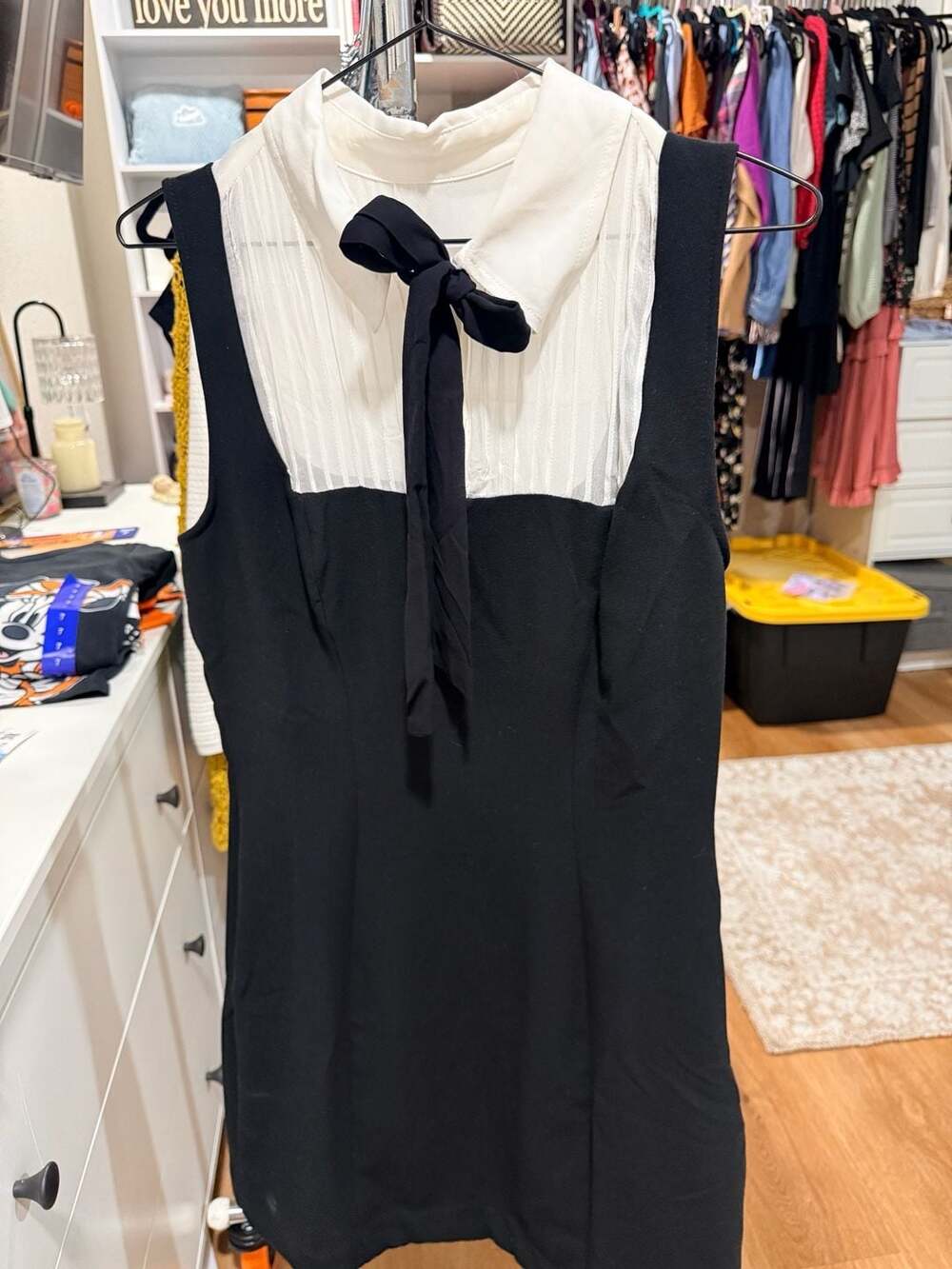 Maeve Anthropologie Black and White Sleeveless Dress with Bow Accent Size 10